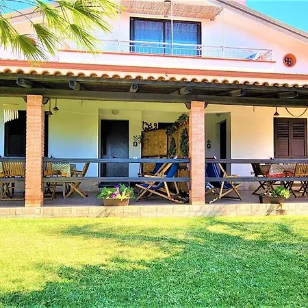 Apartamento Geraeumige In Unmittelbarer Naehe Des Fantastischen Dorfes Tropea Capo Vaticano