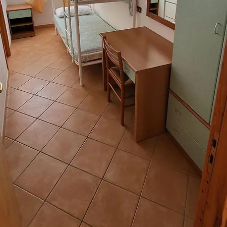 Geraeumige In Unmittelbarer Naehe Des Fantastischen Dorfes Tropea *